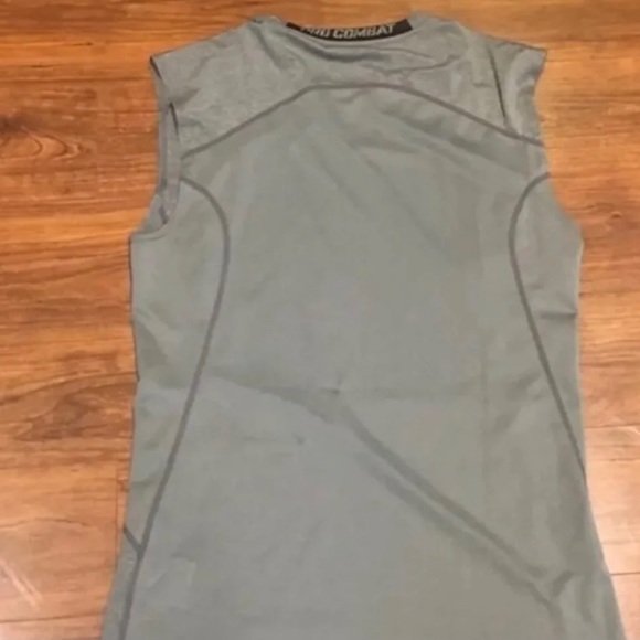 Men’s Nike Dri Fit Tank Top Size Small - Picture 2 of 5